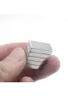 2 Adet 20x10x5 Mm Neodyum Magnet N35 Güçlü Mıknatıs Köşeli Ve Dayanıklı Nikel Kaplama