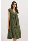 2398 V Yaka Volanlı Elbise - Haki