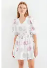 2506 Desenli V Yaka Mini Kloş Elbise - Ekru