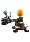 42179 Lego Technic Dünya ve Ay Yörüngesi 526 parça +10 yaş