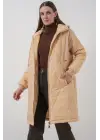 5138 Kapitone Uzun Şişme Mont - Bej