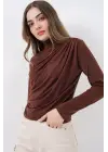 925 Büzgü Detaylı Sandy Bluz - A.Kahve