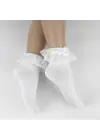 Omarı Yumuşak Dokulu Beyaz Soket Çorap