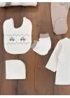 Araba Desenli Papyonlu 10 Parça Erkek Bebek Hastane Çıkışı Kutulu %100 Pamuk