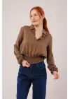 Omarı Esnek Bel ve Serbest Bilek Detaylı Kahverengi Bluz