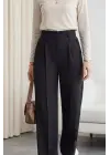 Beli Cırtcırt Detay Boru Paça Kumaş Pantolon -Siyah