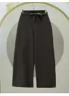 Omarı Esnek Beliyle Rahat Kullanımlı Bol Paça Pantolon