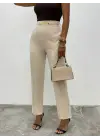 Beli Lastikli Cepli Metal Detaylı Pantolon -Bej