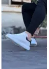 Omarı Modaya Yön Veren Siyah Beyaz Erkek Casual Ayakkabı