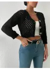 Büyük düğmeli delikli hırka siyah