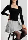 Çerçeve yaka kaşkorse bluz siyah