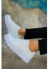 Göz Alıcı Beyaz Erkek Ayakkabı