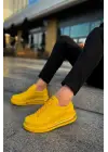 Omarı Rahat Adımların Anahtarı: Sarı Erkek Ayakkabı