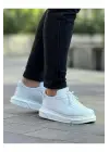 Omarı Hafif ve Şık Beyaz Erkek Sneaker
