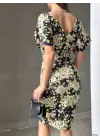 Omarı Çiçek Desenli V Yaka Kalem Elbise