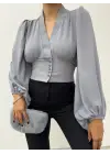 Omarı Gri Balon Kol Crop Bluz