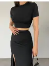 Omarı Siyah Eteği Yırtmaçlı Crop Takım