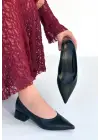 Ferla Siyah Cilt Topuklu Ayakkabı