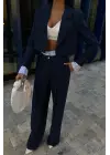 Omarı Modern Desenli Crop Ceketli Takım