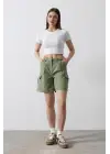 Omarı Rahat ve Şık Cargo Şort - Haki