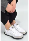 Huer Beyaz Nubuk Bağcıklı Spor Ayakkabı