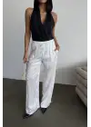 Omarı Elegan Jakar Dokulu Beyaz Pantolon
