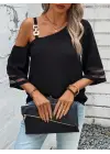 Kadın Askılı Asimetrik Kesim Kol Ve Yaka Kolda Tül Ve Aksesuar Detaylı Janjan Krep Bluz