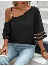 Kadın Askılı Asimetrik Kesim Kol Ve Yaka Kolda Tül Ve Aksesuar Detaylı Janjan Krep Bluz