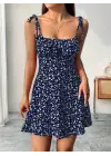 Omarı Çiçek Desenli Mini Elbise
