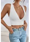 Omarı Sırt Detaylı Siyah Çapraz Crop Top