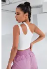 Omarı Tek Omuz Detaylı Beyaz Crop Top Bluz