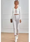 Omarı Beyaz Uzun Kollu Bağlama Detaylı Crop Top Bluz