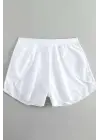 Omarı Beyaz Yırtmaçlı Deniz Şortu