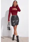 Omarı Bordo Göğüs Dekolteli Crop Top Bluz
