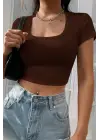 Omarı Yaz Stiline Uygun Kahverengi Crop Top Bluz