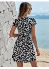 Kadın Kısa Kollu Kruvaze Yaka Papatya Baskılı Krep Elbise