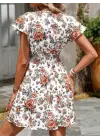 Omarı Şık Çiçek Desenli Kısa Kollu Elbise