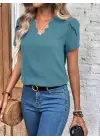 Kadın Kısa Kollu Lazer V Yakalı Ithal Krep Bluz