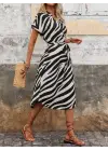 Kadın Kısa Kollu V Hakim Yakalı Zebra Desenli Midi Süprem Elbise