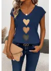 Omarı Kalp Desenli Kısa Kollu V Yakalı Bluz
