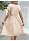 Kadın Kısa Kollu Yakası Açık Belden Lastikli Pileli Kısa Ithal Krep Elbise