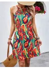 Kadın Kolsuz Yuvarlak Yaka önden çapraz şerit Detay çok Renkli Baskılı Süprem Kısa Elbise