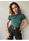 Omarı Rahat ve Şık Düşük Omuz Bluz