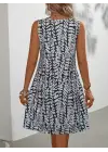 Kadın Sıfır Kol Yakadan Halka Detaylı Desenli Kısa Bürümcük Elbise