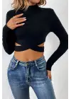 Omarı Siyah Çapraz Bel Detaylı Dik Yaka Crop Top Bluz