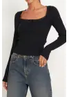 Omarı Siyah Dantelli Kollu Crop Top Bluz