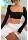 Omarı Siyah Göğüs ve Sırt Dekolteli Crop Top Bluz