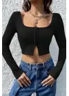 Omarı Siyah Göğüs ve Göbek Dekolteli Crop Top Bluz