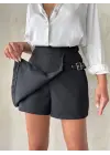 Şık Tokalı Şort Etek