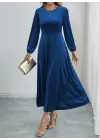 Kadın Uzun Kollu Bisiklet Yaka Midi Kadife Mavi Elbise